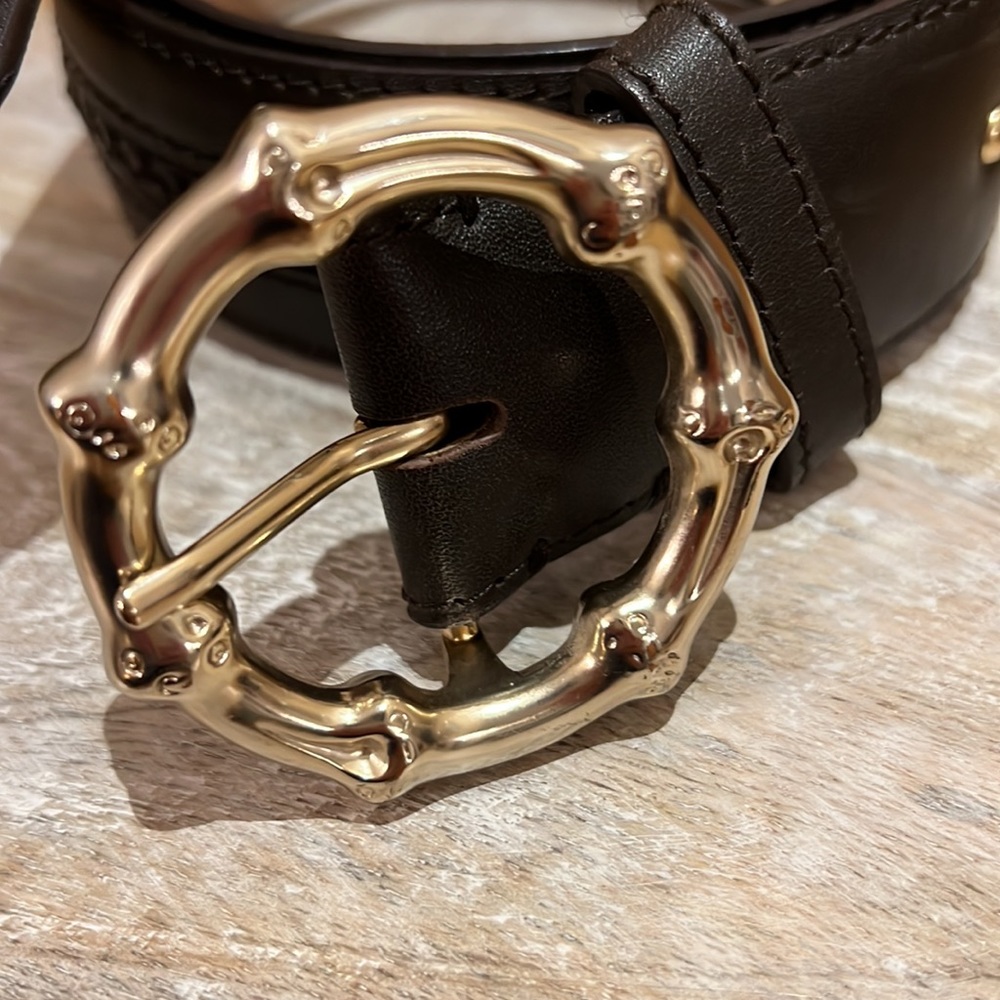 Ann Taylor Ladies Brown Leather Belt w/ Gold Round Buckle Size L - Picture 2 of 3